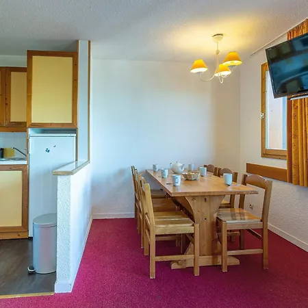 2 Pieces, 6 Pers, Balcon, Vue Mont Blanc, Animaux Ok, Proche Pistes - Fr-1-353-72 * La Plagne